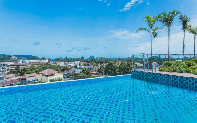 Condo in Kata in Ozone - Unit A205