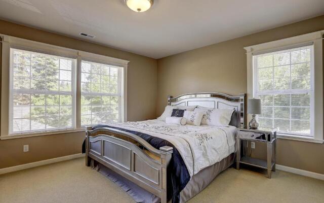 Westside Walkable-AC-3BR/2.5BA