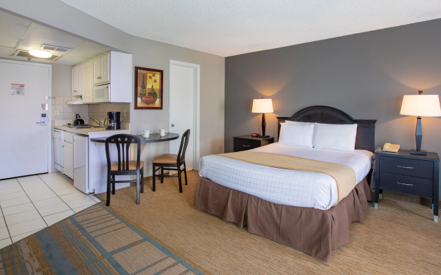 The Enclave Hotel and Suites
