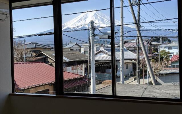 街のホテル