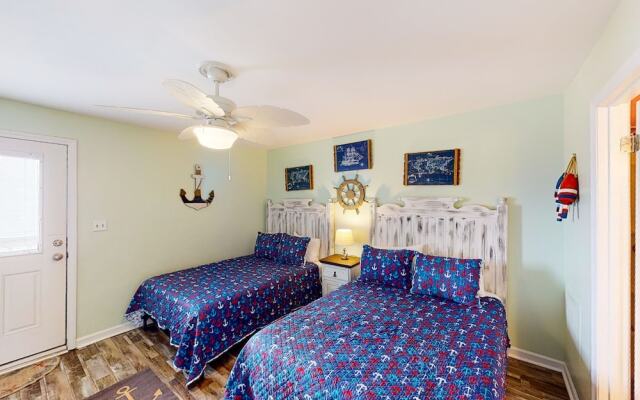 Summer House West C202