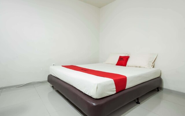 RedDoorz @ Panglima Sudirman