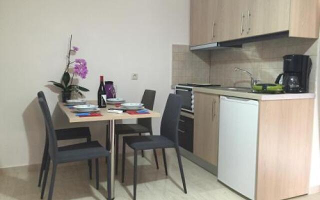 Apollon Hotel