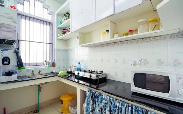 Jas Apartment by OYO Rooms