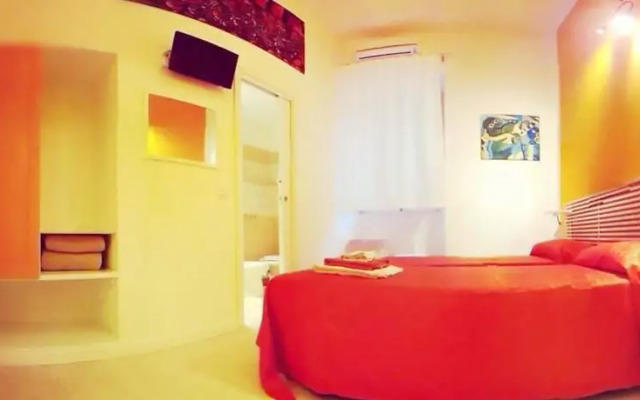 S.2 - Rooms of Colors B&B