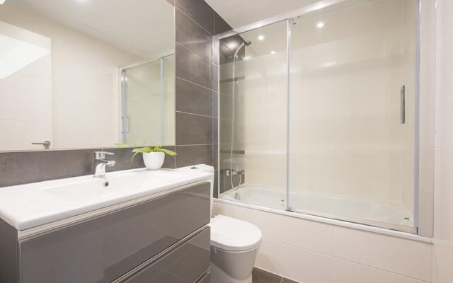 Apartment - 2 Bedrooms with WiFi and Sea views - 107480