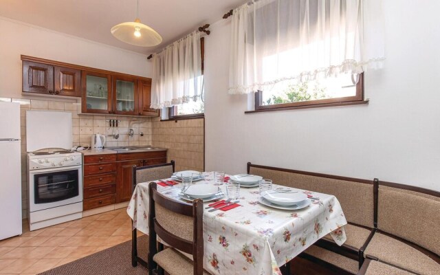 Beautiful Apartment in Novi Vinodolski With 2 Bedrooms and Wifi
