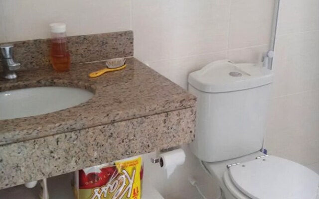 2 Qtos Predio Novo em Cabo Frio