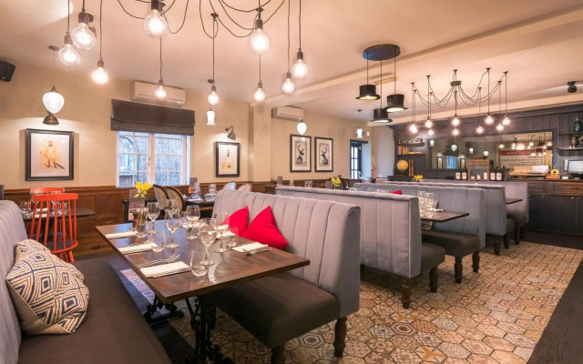 The Chequers Marlow