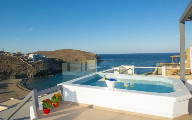 Myrsini's Luxury Suites