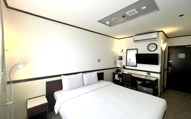 Toyoko Inn Cebu