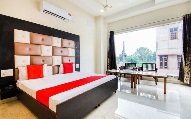 OYO 47859 Uttam Residency