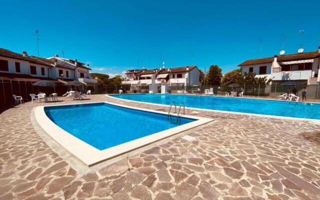 Appartamento 4 posti con piscina balcone e bbq