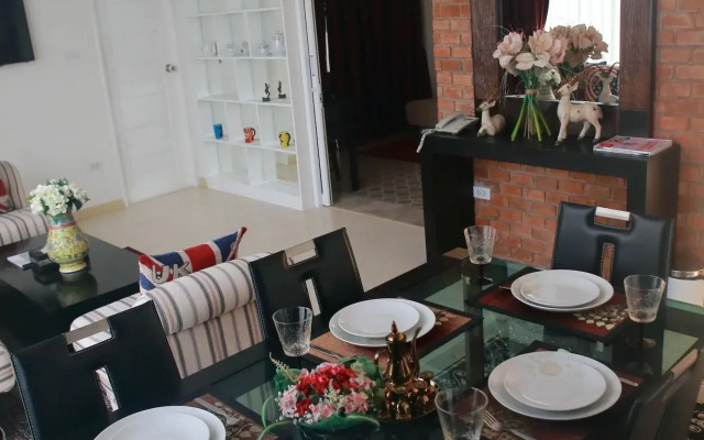 Murraya Residence