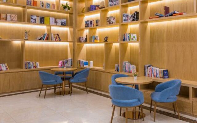Kyriad Hotel (Dongguan Songshan Lake Dalingshan Store)