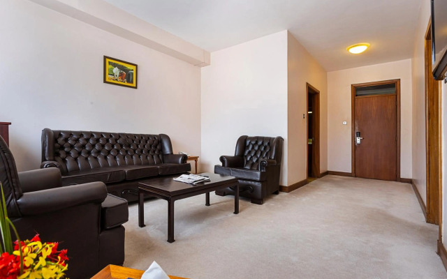 Sirikwa Hotel