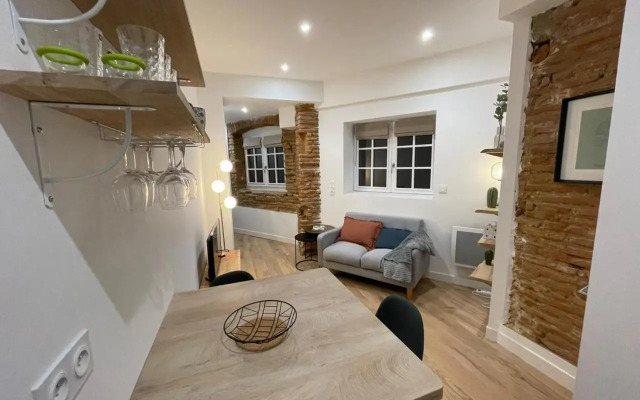 Studio Charmant-Confort-Hypercentre-Metro-Wifi