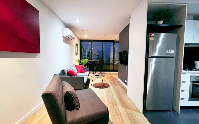 Aura on Flinders Serviced Apartments