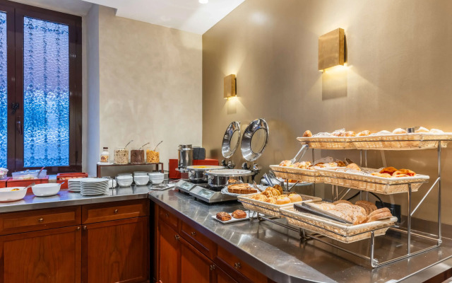 Hotel Raffaello, Sure Hotel Collection by Best Western