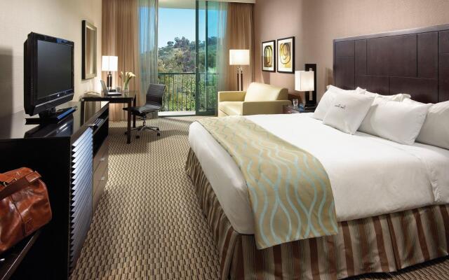 DoubleTree by Hilton San Diego - Hotel Circle