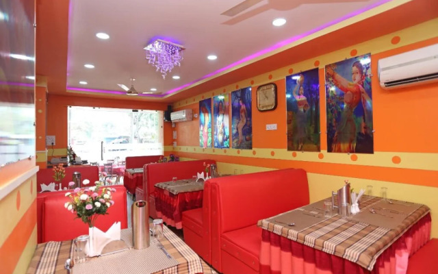Raj Rajeswari By OYO Rooms