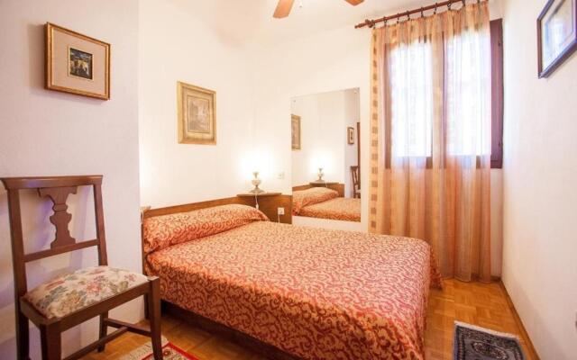 Holiday Home Bugenvilija
