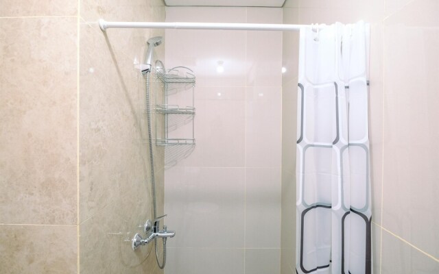 Cozy Stay And New Furnished Studio At Transpark Cibubur Apartment