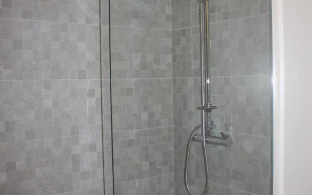 Studio 312 - With Free Parking