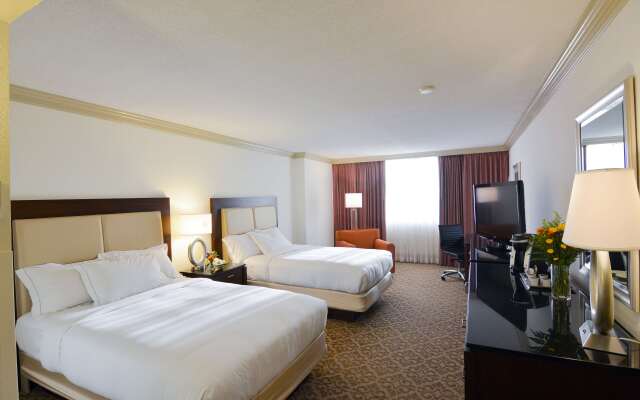 Hilton Palm Beach PBI