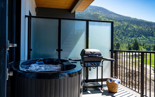 The Ski Shanty by Revelstoke Vacations