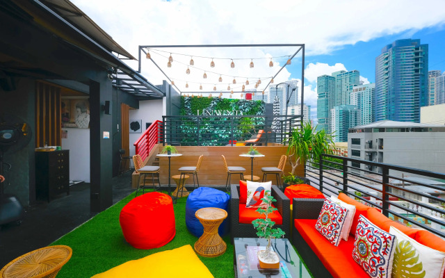 UNWND Boutique Hotel Makati