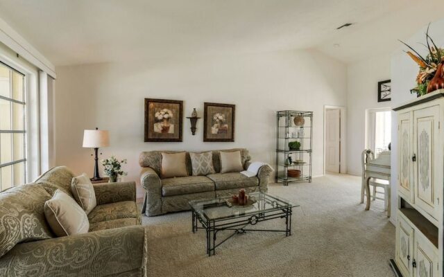 Plantation Court Home