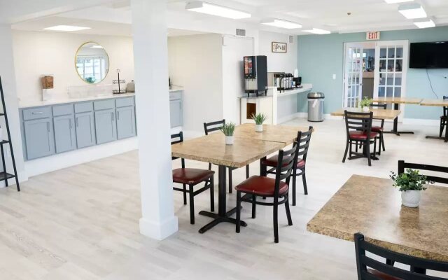 Rodeway Inn Clearwater - Central