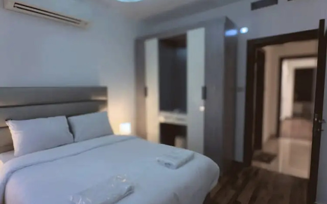 Charming Amman Apartment With Central AC and Parking