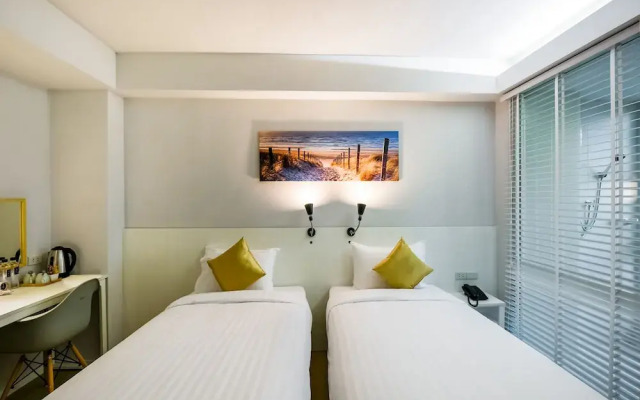 Kitzio House Hotel