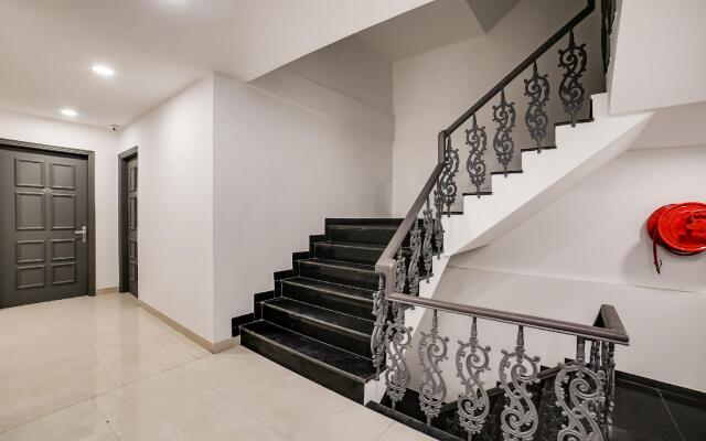 Collection O 77161 Shalimar Bagh
