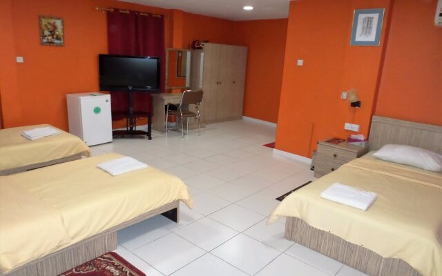 OYO 925 Emirates Hotel