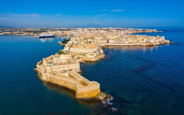 Tiche Home 200m From Sea