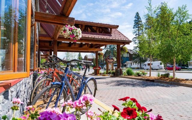 Banff Ptarmigan Inn