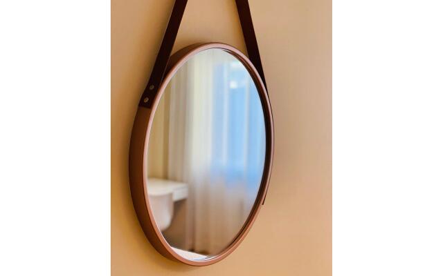 MRG - Charmoso 2D na Rua Coberta