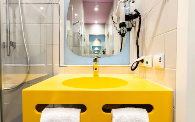 Prize by Radisson, Bonn City