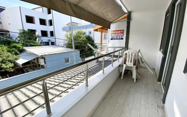 Emir Hostel