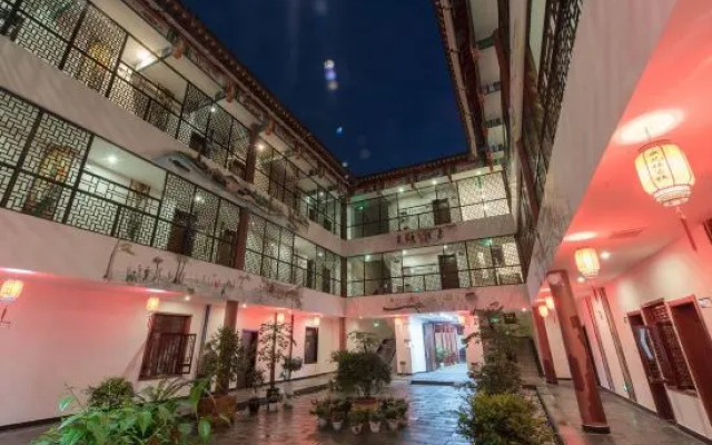 Tujia Daughter City Daughter Building Inn