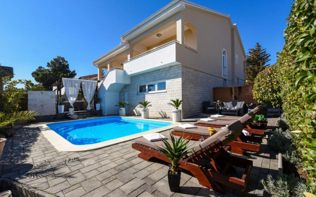 Villa Bella