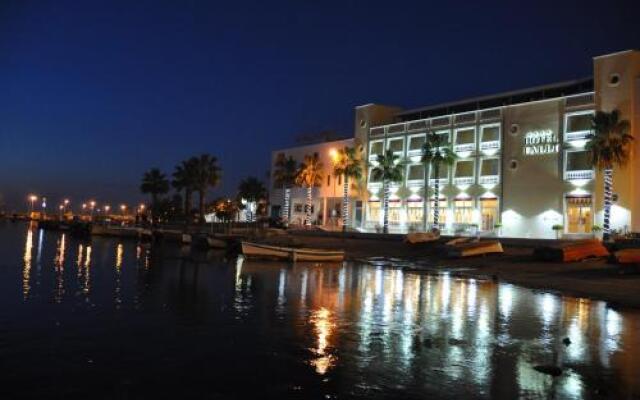 Hotel Falli