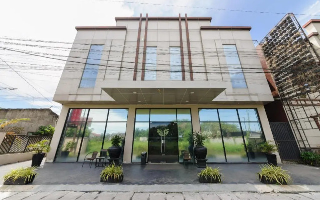 RedDoorz Plus near Universitas Sumatera Utara