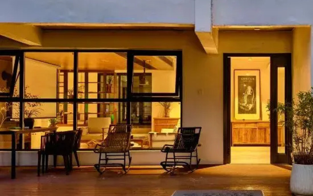 Taining Extraordinary Companion Mountain Residence