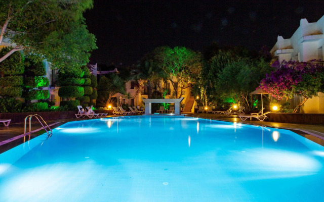 Flora Hotel Bodrum