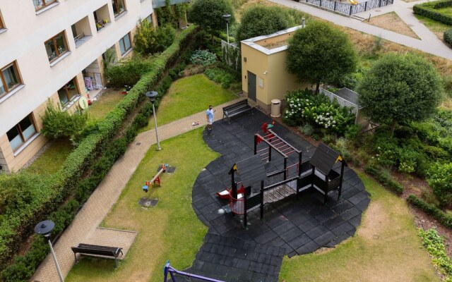 Apartment With 3 Rooms Bemowo by Renters