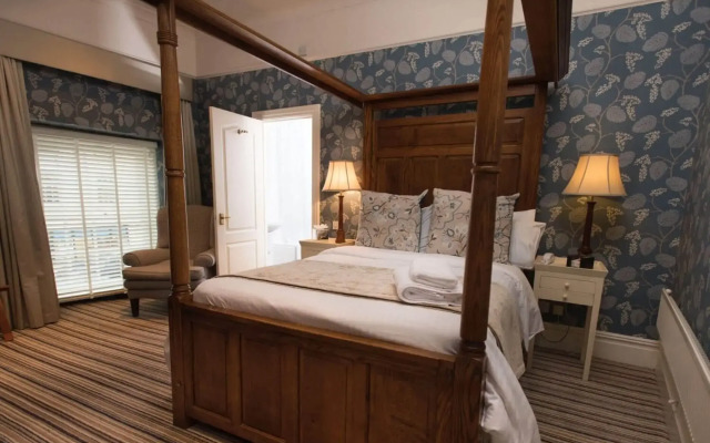 The Bear Hotel, Crickhowell
